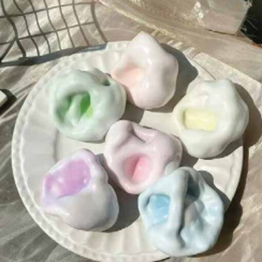 SQUISHY-Surprise Dumpling