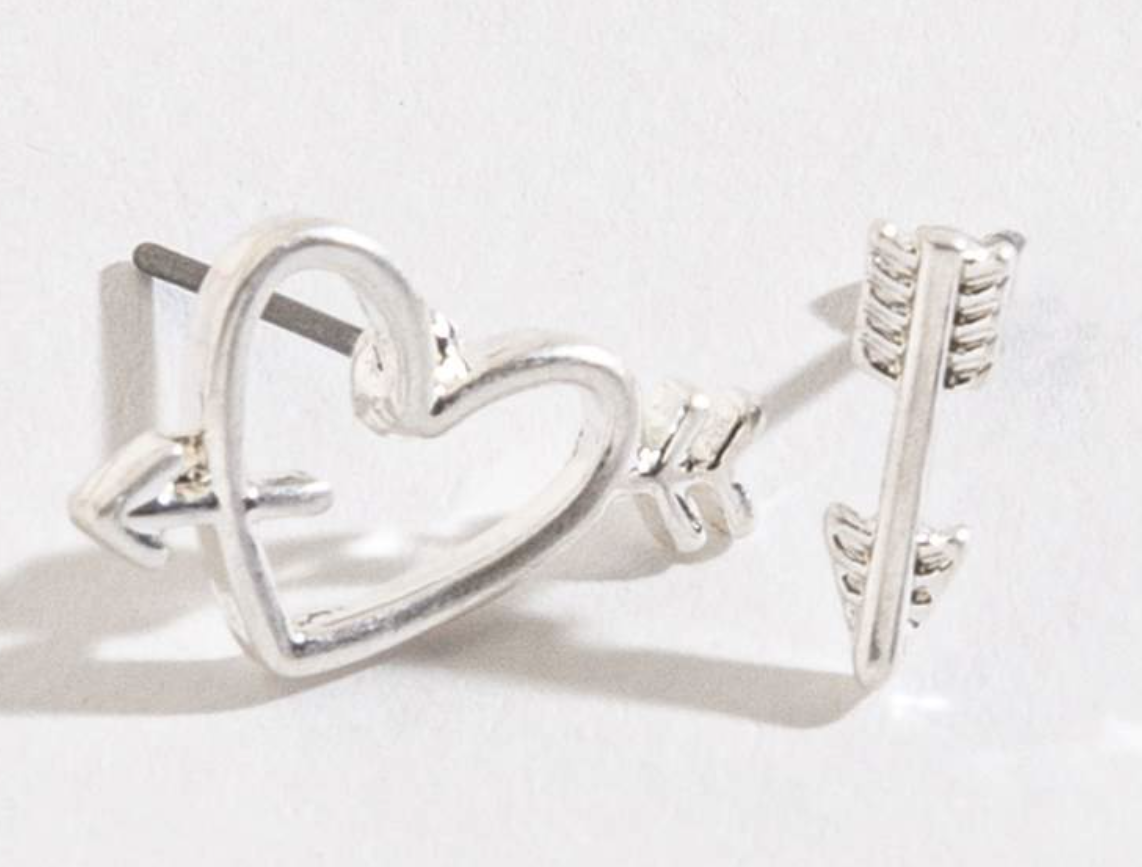 Earring Stud Heart and Arrow Silver