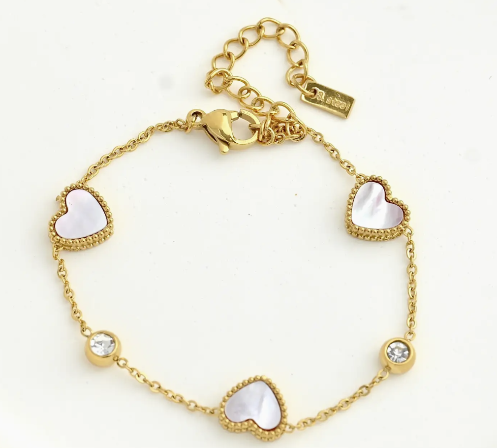 Mother of Pearl Heart Bracelet- Vintage Style Pearl Bracelet