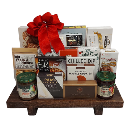 Charming Gourmet Tray Basket