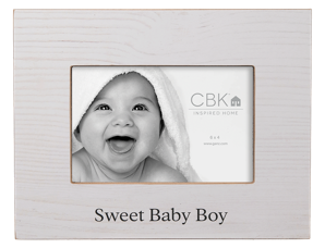 White Wood Baby Frame - 6 x 4"